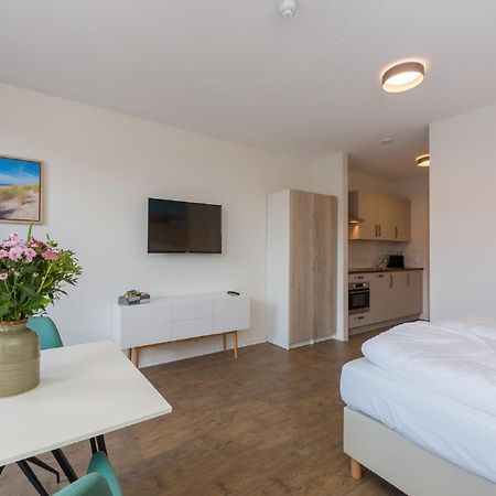 Luxurious Studio For 2 People A 1 Minute Walk From The Beach Of Zoutelande Extérieur photo