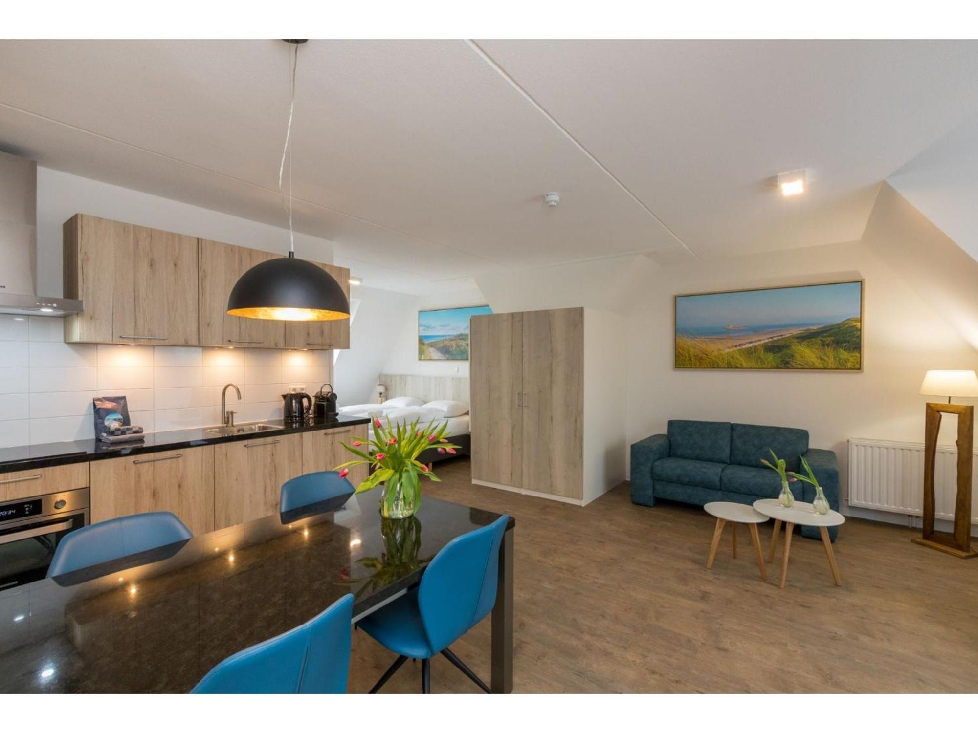 Luxurious Studio For 2 People A 1 Minute Walk From The Beach Of Zoutelande Extérieur photo