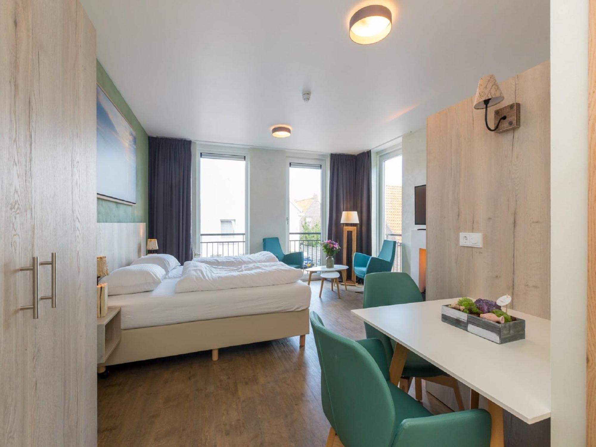 Luxurious Studio For 2 People A 1 Minute Walk From The Beach Of Zoutelande Extérieur photo