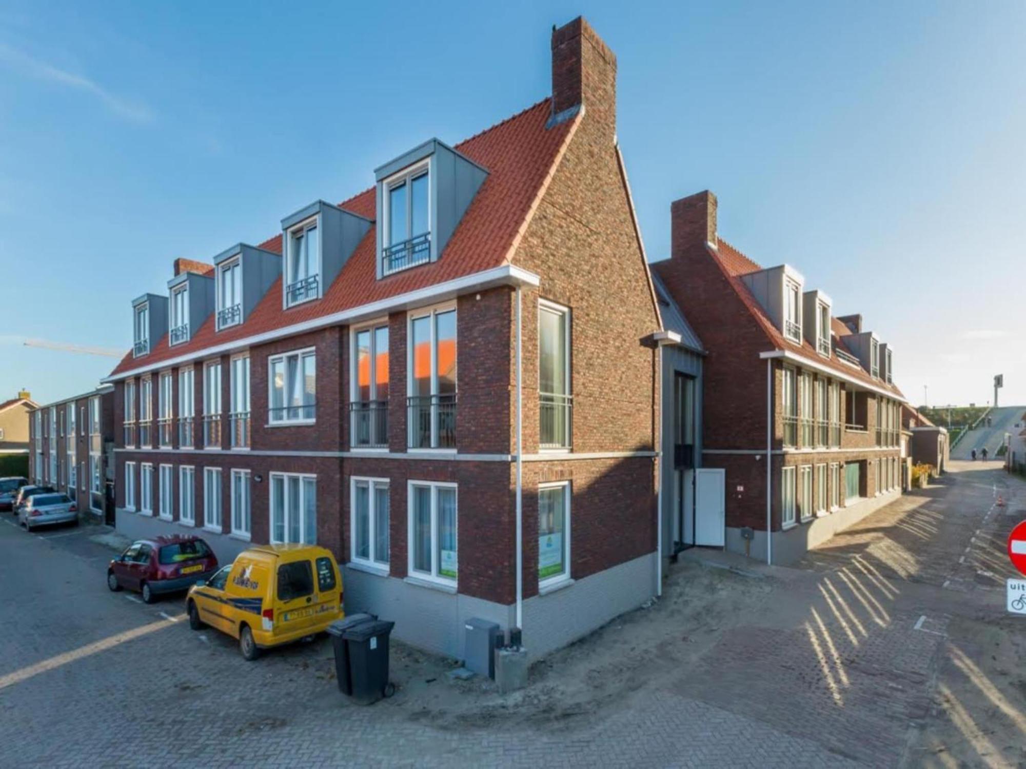 Luxurious Studio For 2 People A 1 Minute Walk From The Beach Of Zoutelande Extérieur photo