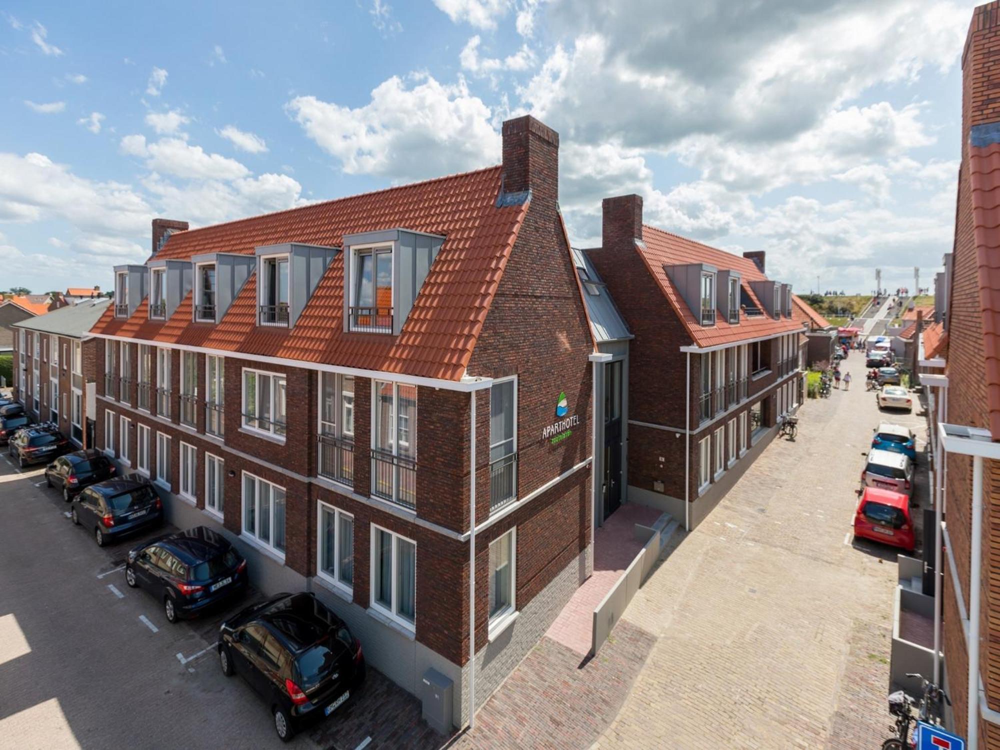 Luxurious Studio For 2 People A 1 Minute Walk From The Beach Of Zoutelande Extérieur photo